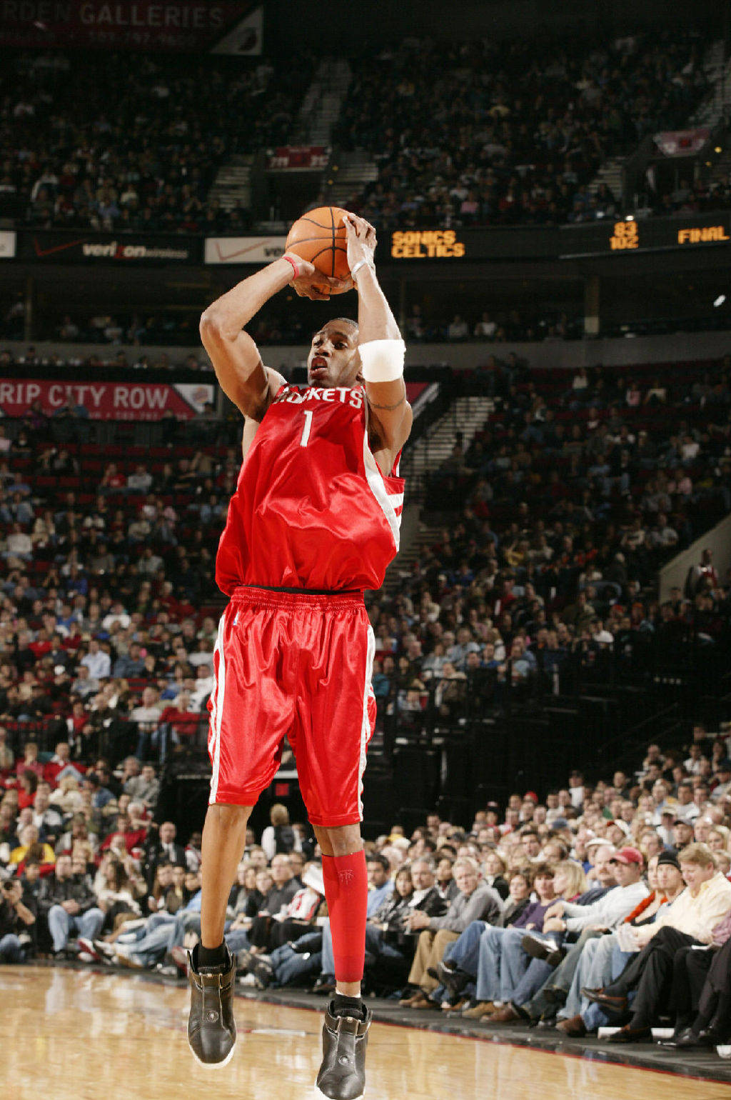 特罗萨德打进英超50球，成第5名达成此成就的比利时球员（特罗萨德英超50球达成，跻身第5位达此成就的比利时球员）