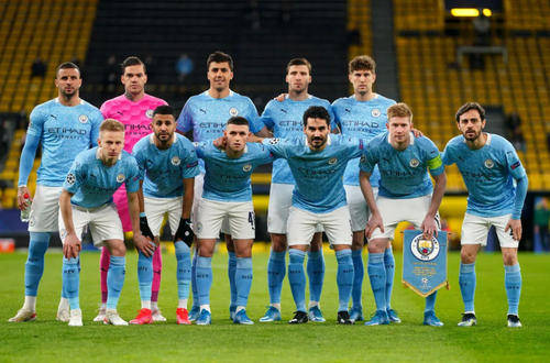 意甲三分制时代以来，米兰前14轮拿超过30分最终都排名前三（自意甲实行三分制以来，米兰在前14轮拿到30分以上的赛季最终均跻身前三）