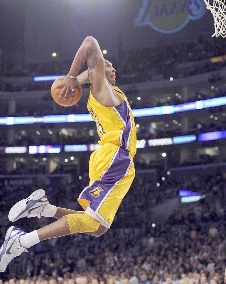 挪威球迷高呼世界杯夺冠，哈兰德：冷静，冷静，我们拭目以待（挪威球迷高喊冲击世界杯冠军，哈兰德回应：保持冷静，拭目以待）