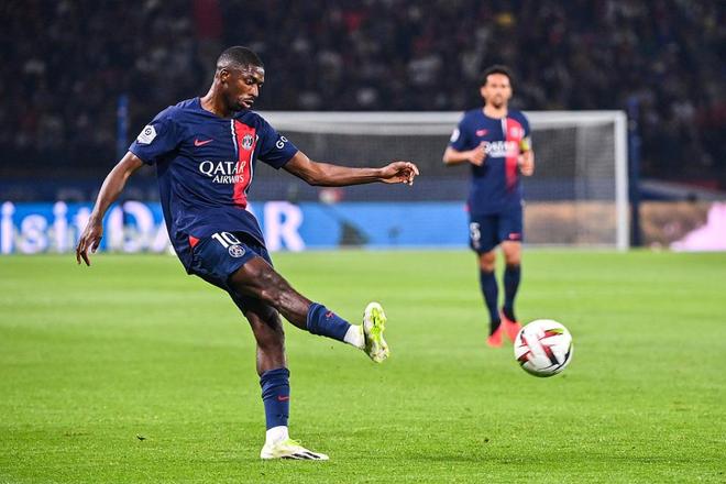 官方：西班牙名哨“平方哥”执法欧冠第6轮亚特兰大vs切尔西（官方确认：西班牙名哨“平方哥”将执法欧冠第6轮亚特兰大对阵切尔西）