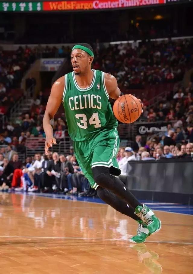 孙颖莎因伤缺席乒超半决赛：与深大情谊永不缺席，祝队友取得佳绩（孙颖莎因伤无缘乒超半决赛，心系深大，祝队友再创佳绩）