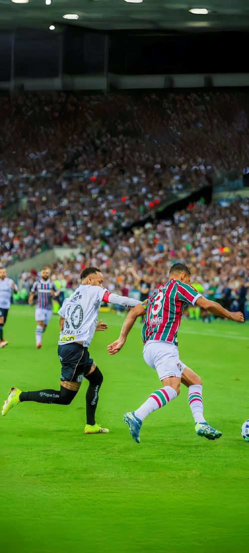 拉波尔特：亚马尔不该想太多；我想保持高水平参加明年世界杯（拉波尔特：亚马尔无需多想；我会保持状态争取出战明年世界杯）