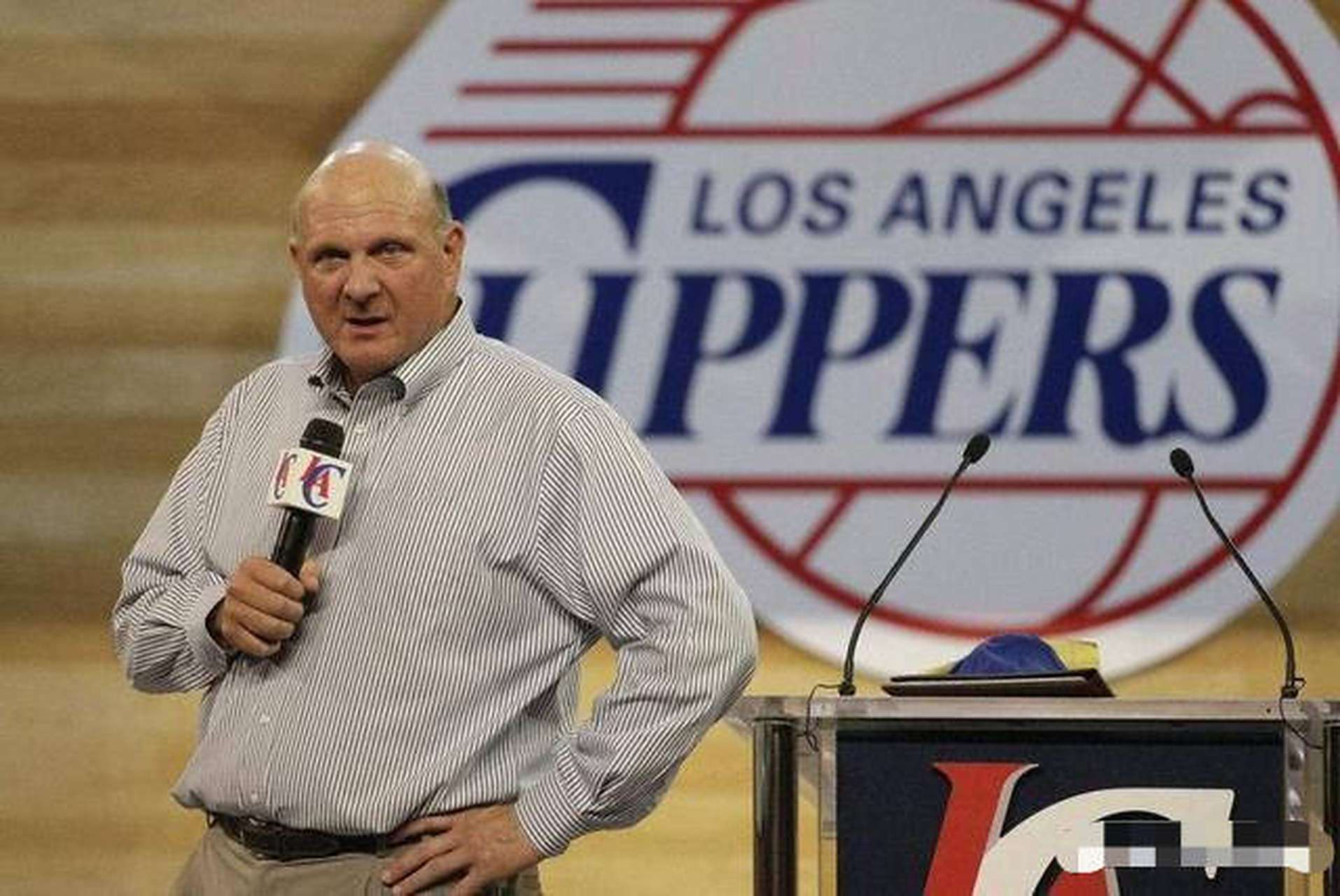 佐夫谈意大利失利：意甲就这样，节奏慢、裁判什么情况都吹哨（佐夫评意大利败北：意甲节奏迟缓，裁判哨声不断）