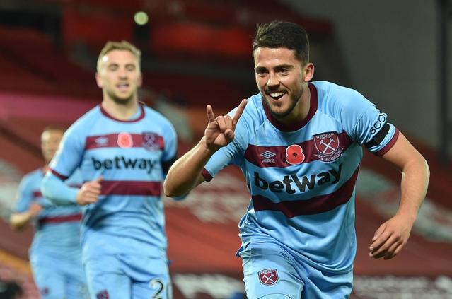 中超三连冠伴随亚冠全年不胜，海港距离“王朝”还差很远（中超三连冠难掩亚冠全年零胜，海港距王朝仍差甚远）