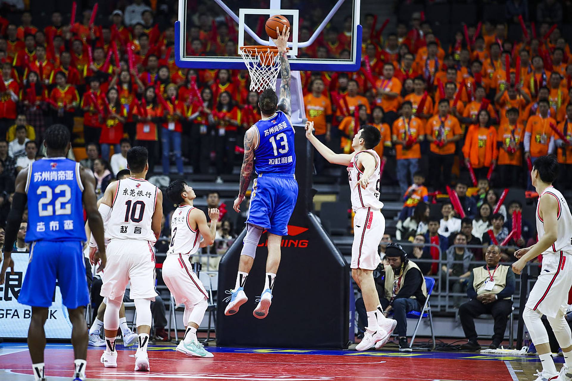 杨鸣：北控伤病较多不能当参考，未来魔鬼三连客需更专注（杨鸣：北控伤病多参考价值有限，接下来魔鬼三连客需更专注）