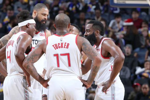 埃尔南德斯·马耶索将执法贝蒂斯对巴萨的比赛（埃尔南德斯·马耶索将吹罚贝蒂斯与巴萨之战）