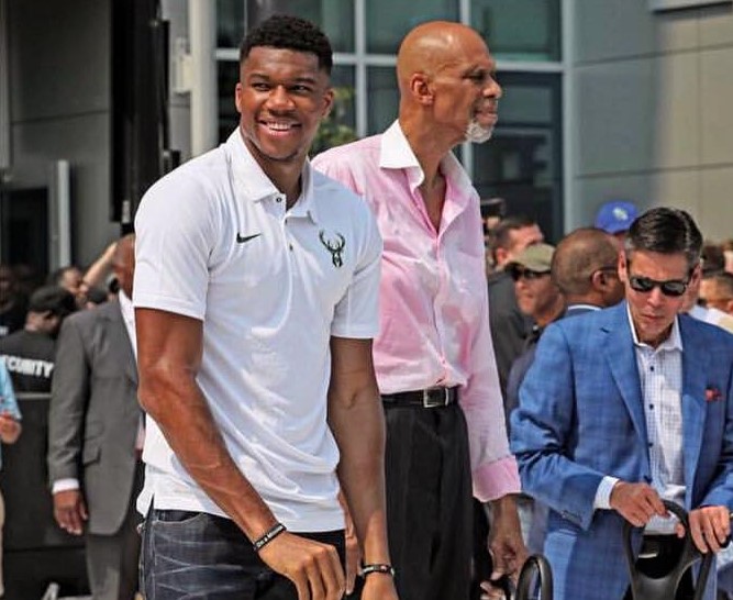 NBA战报：杰伦威&切特合砍50分，雷霆131-101狂胜爵士（NBA速报：杰伦威与切特联手砍下50分，雷霆131-101大胜爵士）