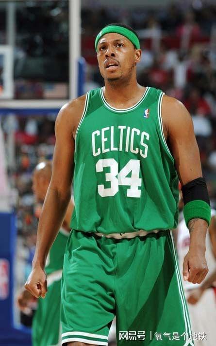 与亚马尔的对决？埃斯特旺：亚马尔是世界顶级，祝他一切顺利（埃斯特旺谈对阵亚马尔：他是世界顶级球员，祝他一切顺利）